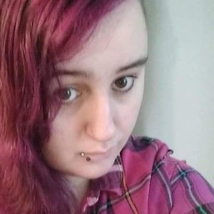 Meet your Posher, Desiree